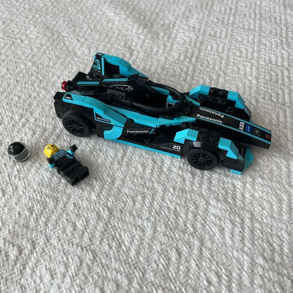 LEGO Speed Champions Formula E Panasonic Jaguar 76898 NOT COMPLETE